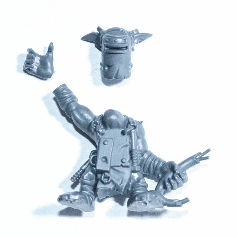 Warhammer 40K Orks Ork Mek Gun Grot A Bits Bitz