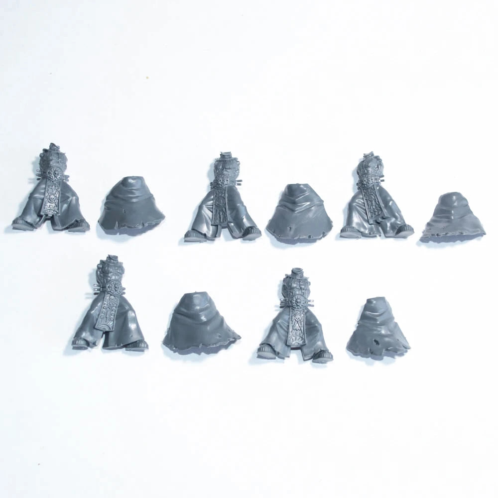 Warhammer 40K Adeptus Mechanicus Electro Priests Legs and Torso x 5 Bits Bitz