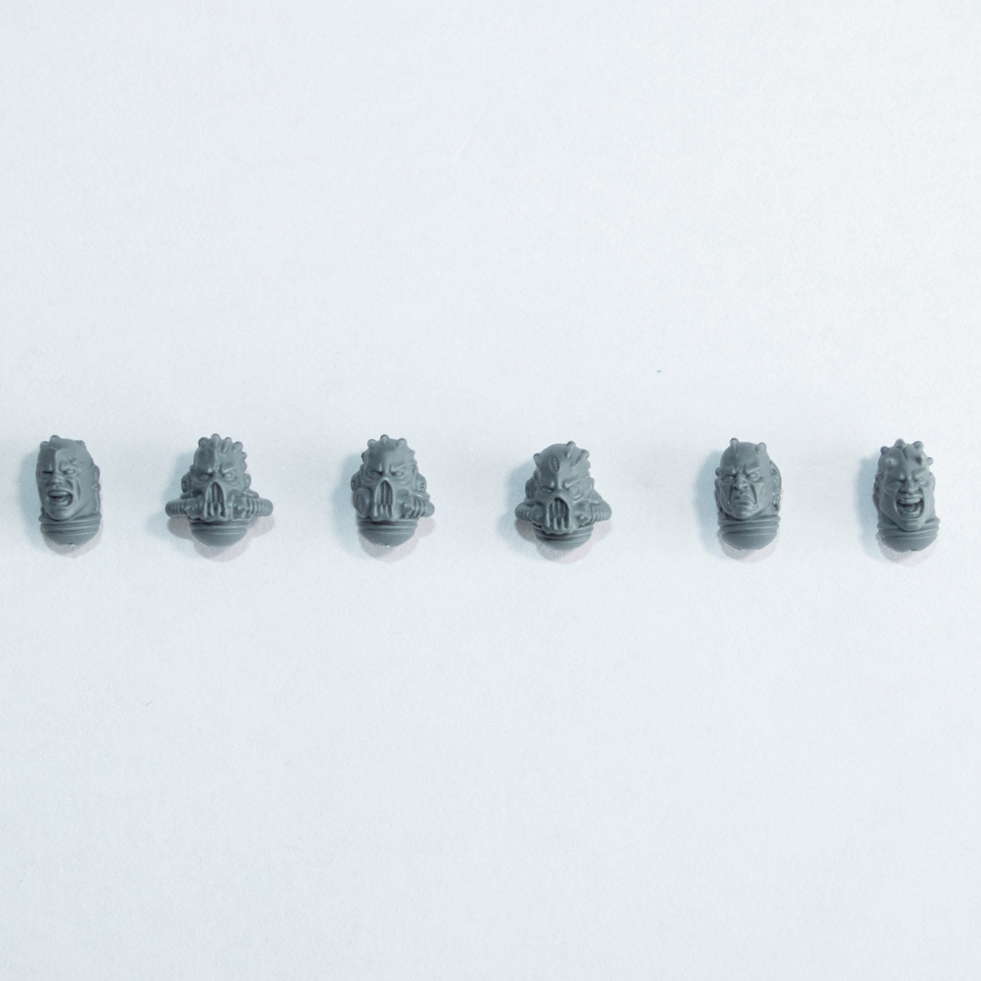 Chaos Space Marines Khorne Berzerkers Heads x 6 B - Space Marines - Conversion Part