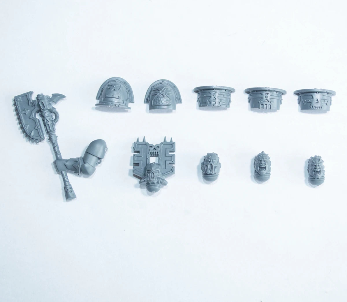 Warhammer 40K Chaos Space Marines Khorne Berzerkers Champion Accessories Bits
