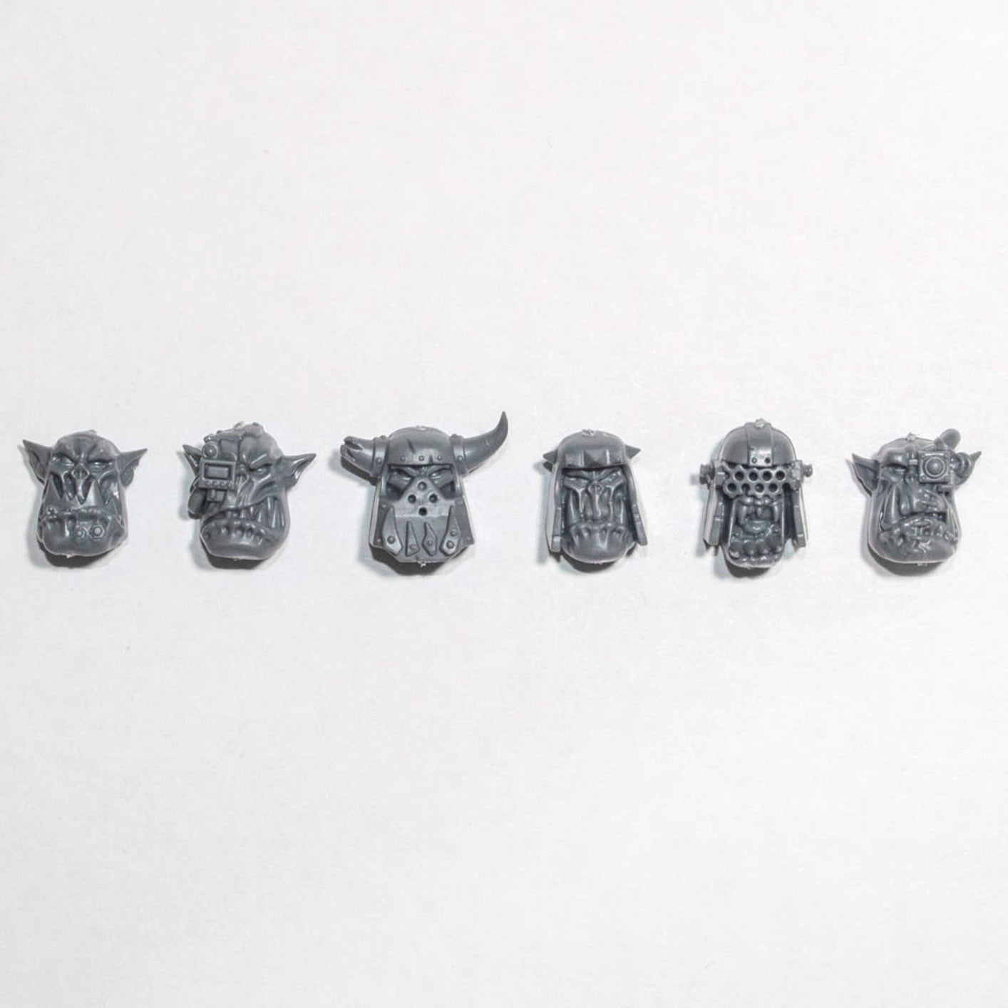 Orks Ork Meganobz Heads x 6 - Orks - Authentic Sprue