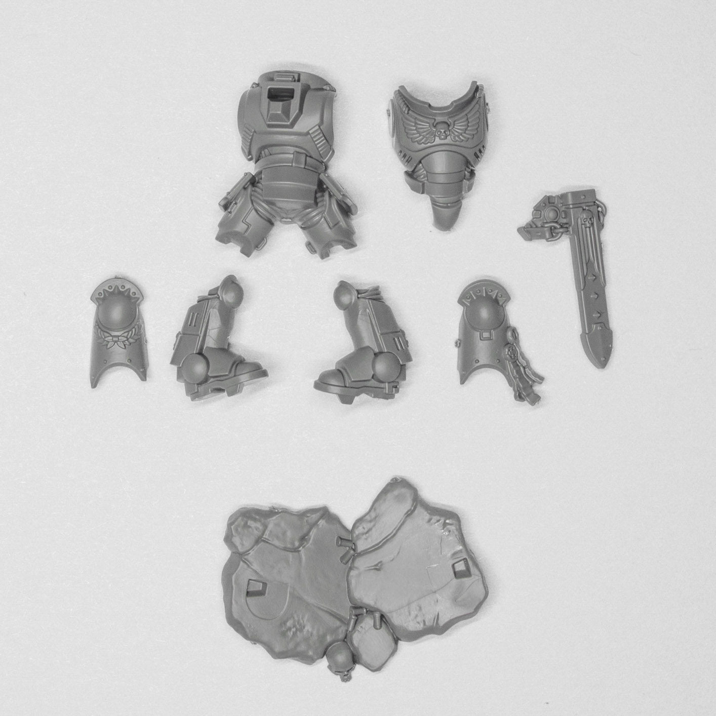 Space Marines Company Heroes Captain Legs and Torso - Space Marines - Kitbash Bit