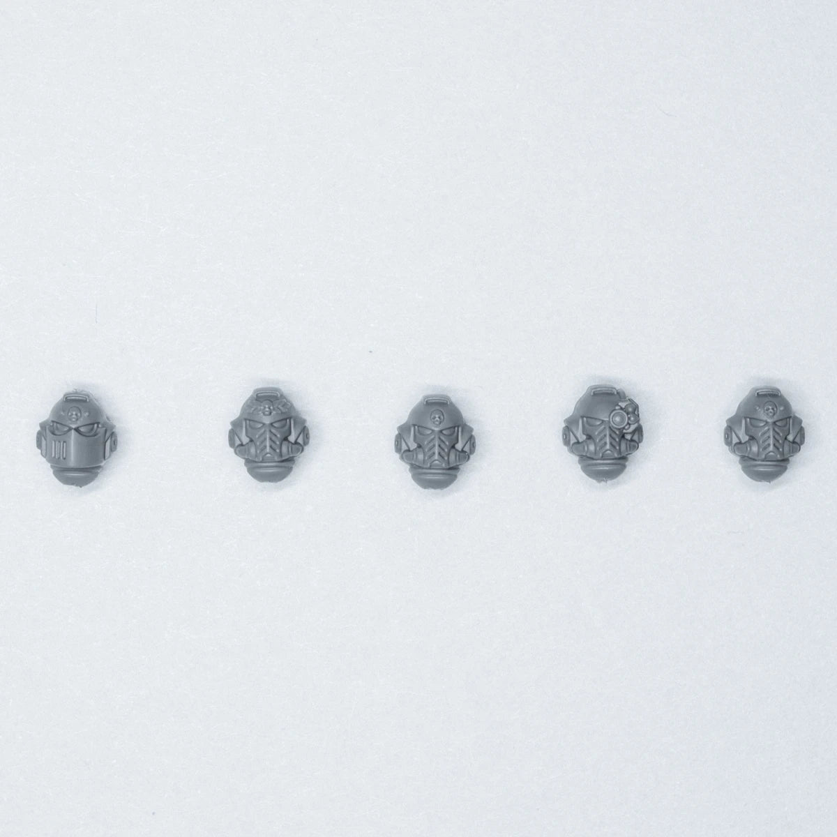 Warhammer 40K Space Marines Company Heroes Helmets x 5 Bits Bitz