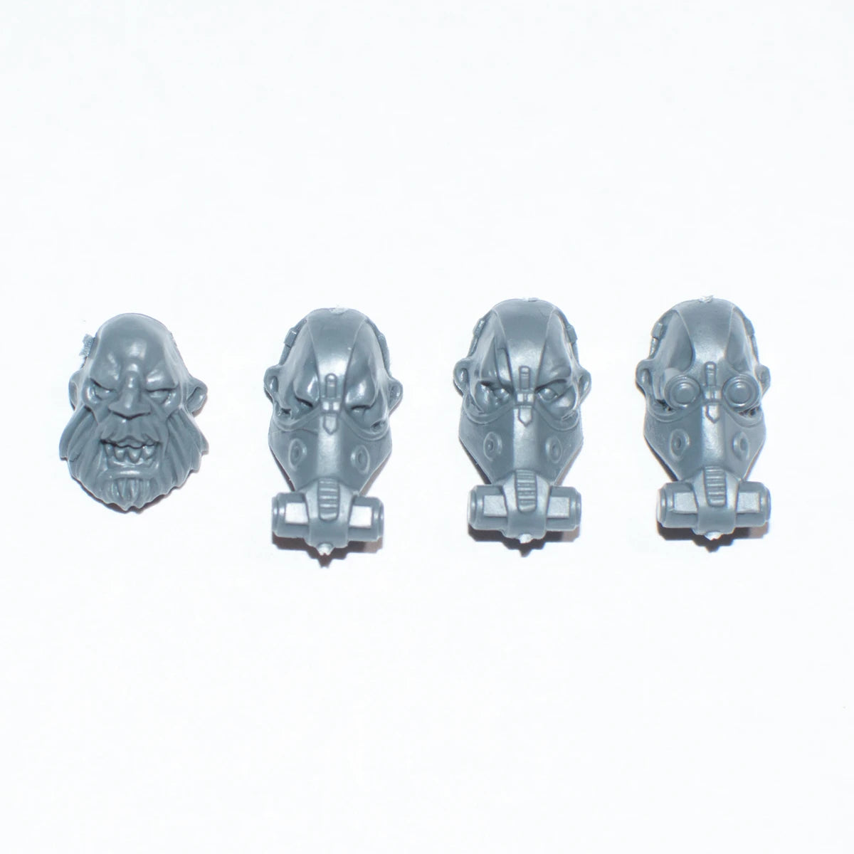 Warhammer 40K Astra Militarum Bullgryns Heads x 4 A Bits Bitz