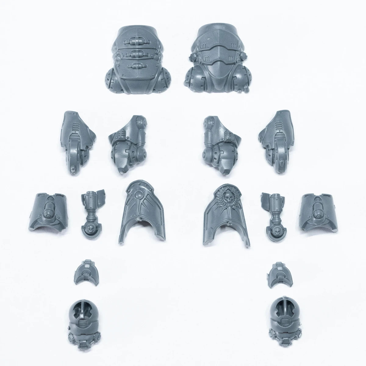 Horus Heresy Space Marines Saturnine Praetor Legs Bits Bitz