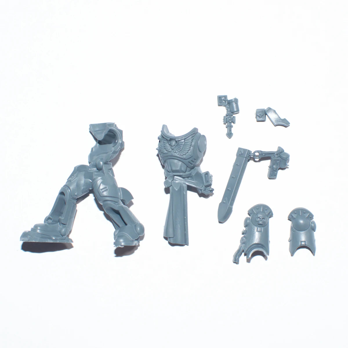 Warhammer 40K Space Marines Bladeguard Veterans Legs and Torso A Bits Bitz