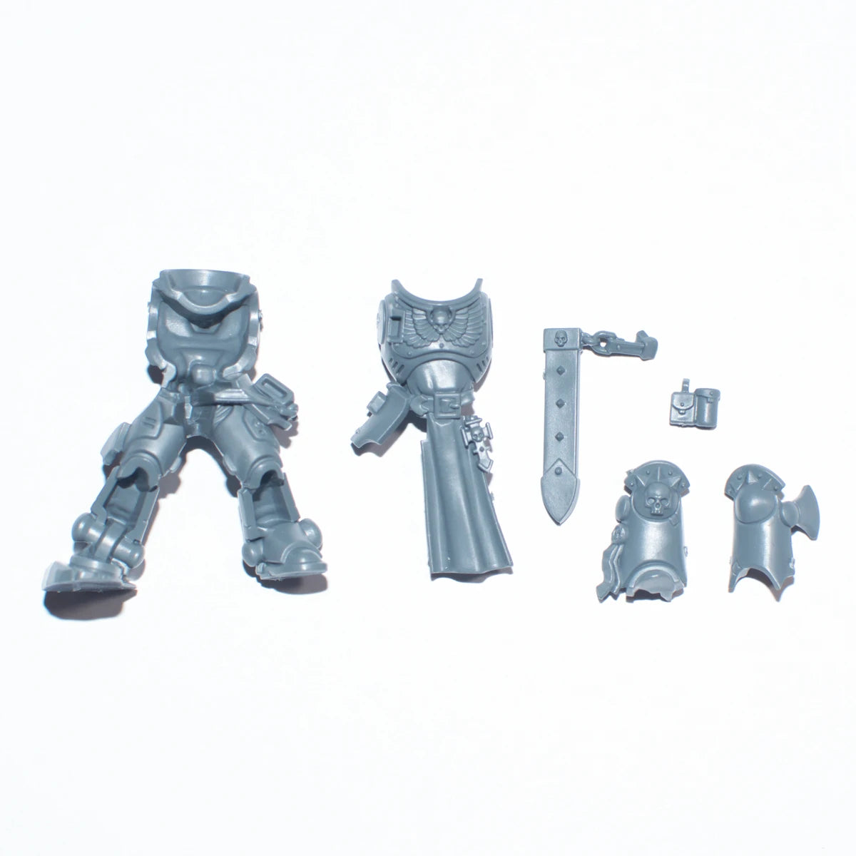 Warhammer 40K Space Marines Bladeguard Veterans Legs and Torso B Bits Bitz