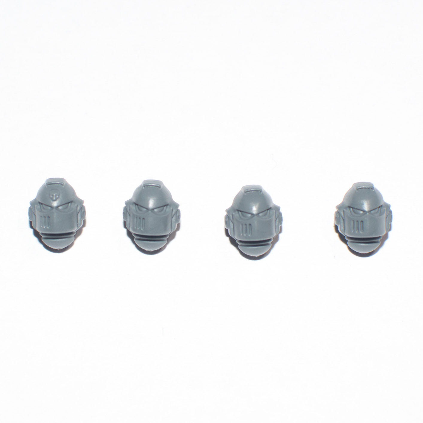 Space Marines Bladeguard Veterans Helmets x 4 - Space Marines - Spare Part