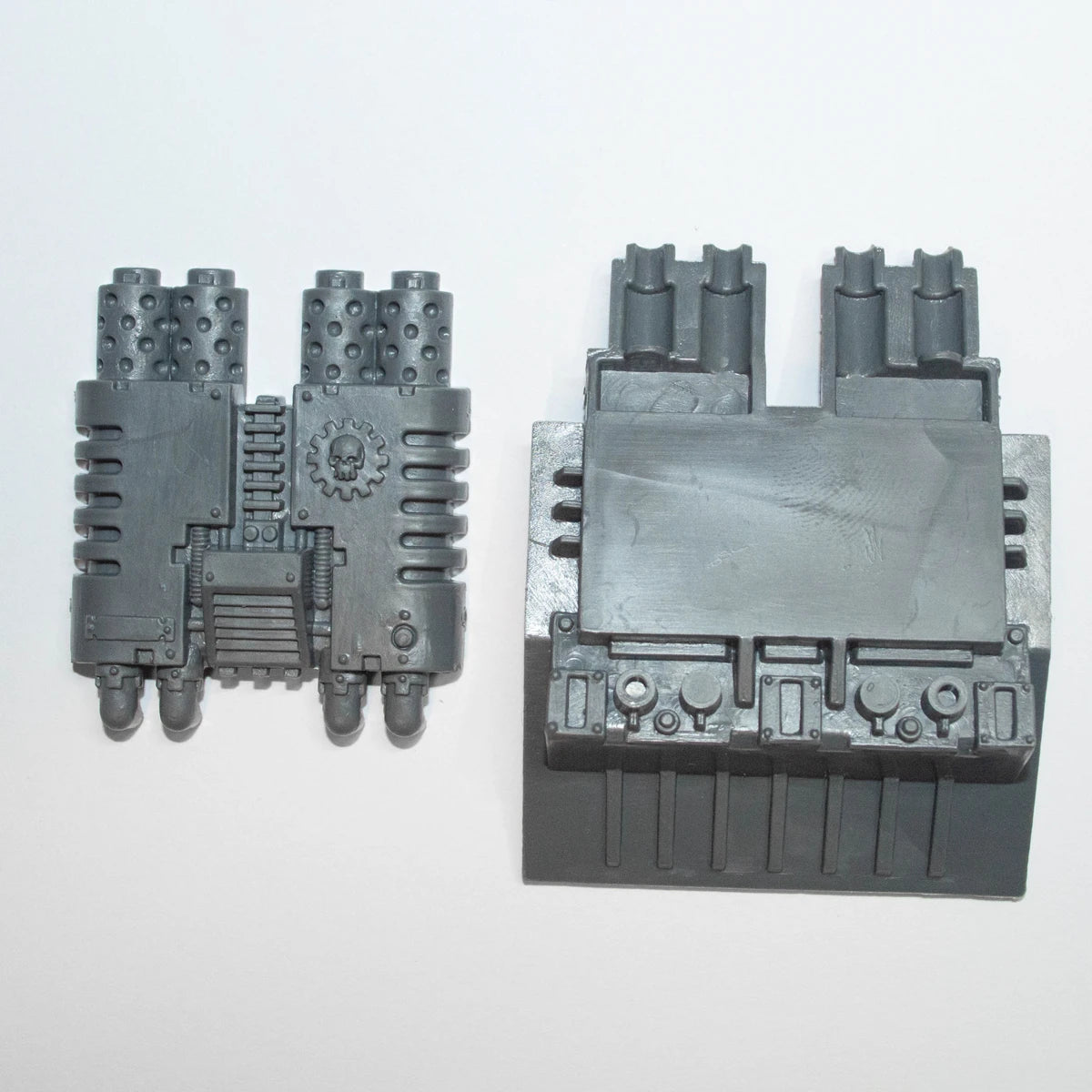 Warhammer 40K Chaos Space Marines Land Raider Exhaust Assembly Bits Bitz
