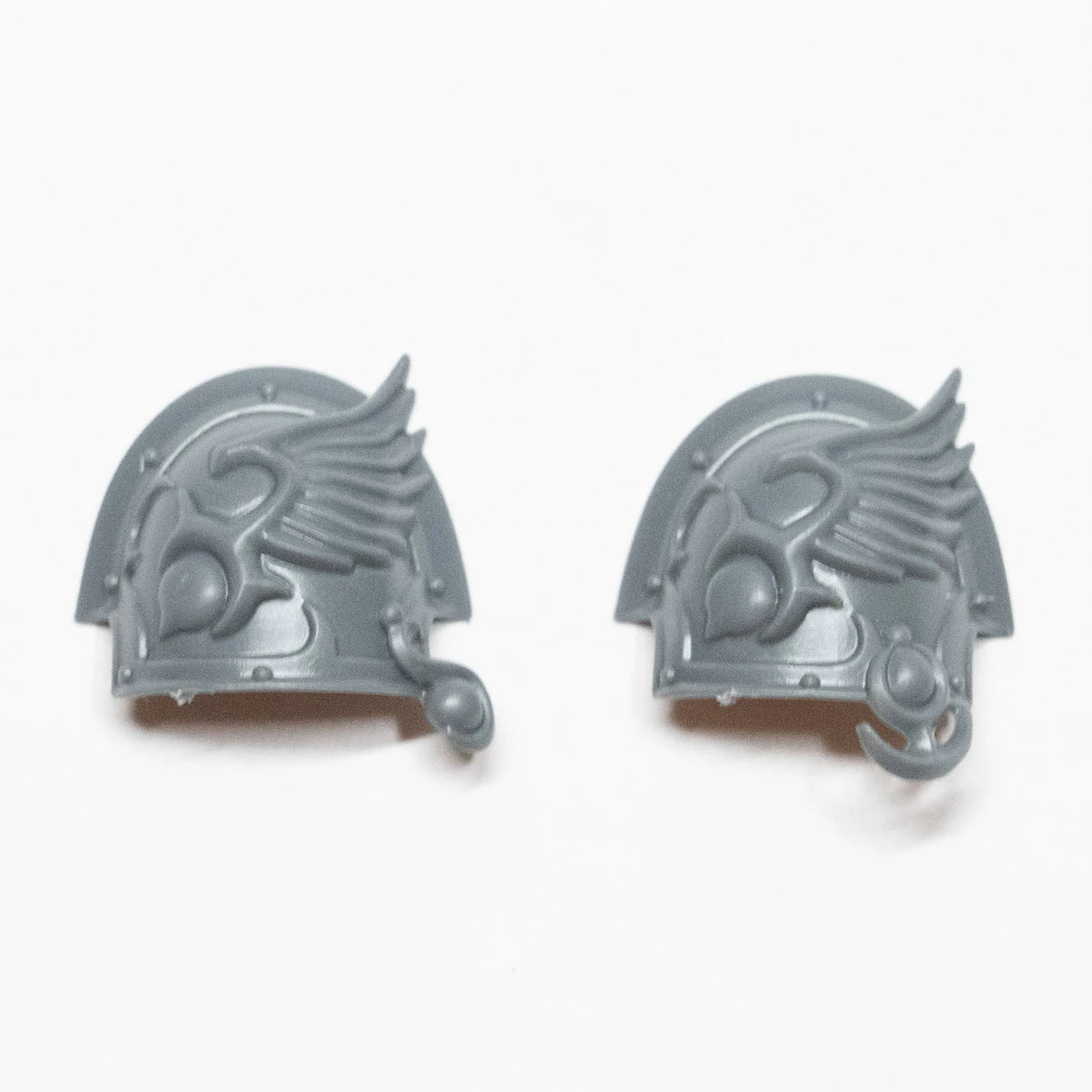 Warhammer 40K Emperors Children Lord Exultant Shoulder Pads Bits Bitz