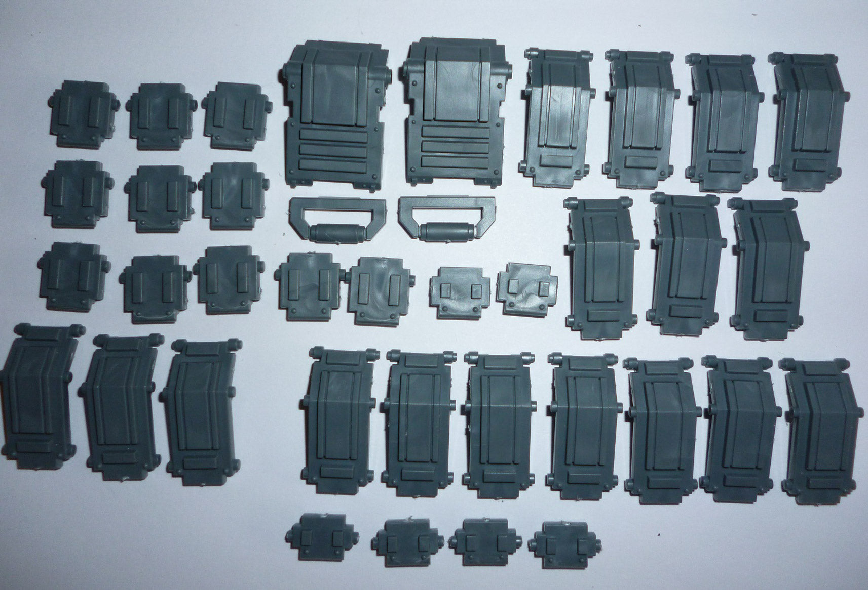 Space Marines Primaris Repulsor Tread Plates - Space Marines - Authentic Sprue