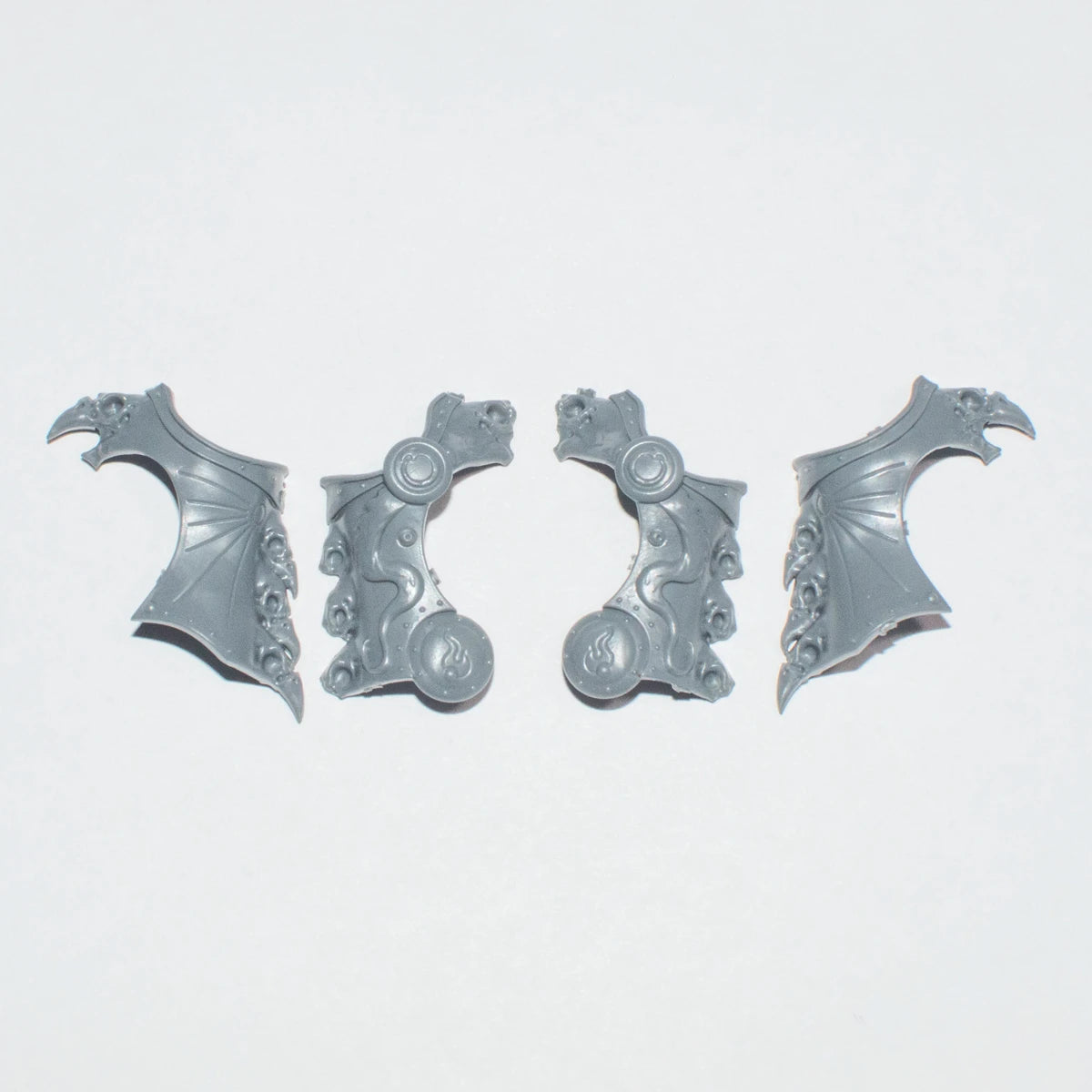 Warhammer 40K Thousand Sons Magnus The Red Lower Leg Armour Bits Bitz