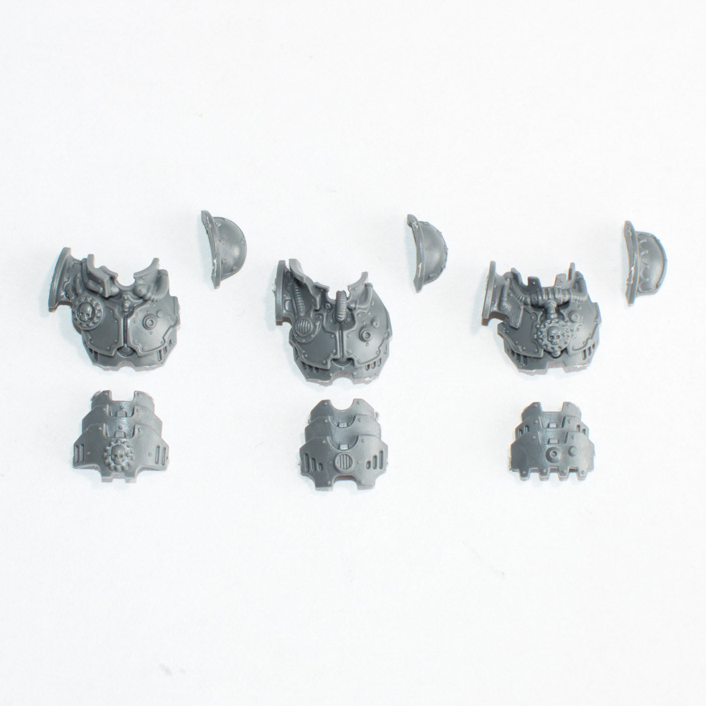 Adeptus Mechanicus Kataphron Breacher Armour - Warhammer - Authentic Sprue