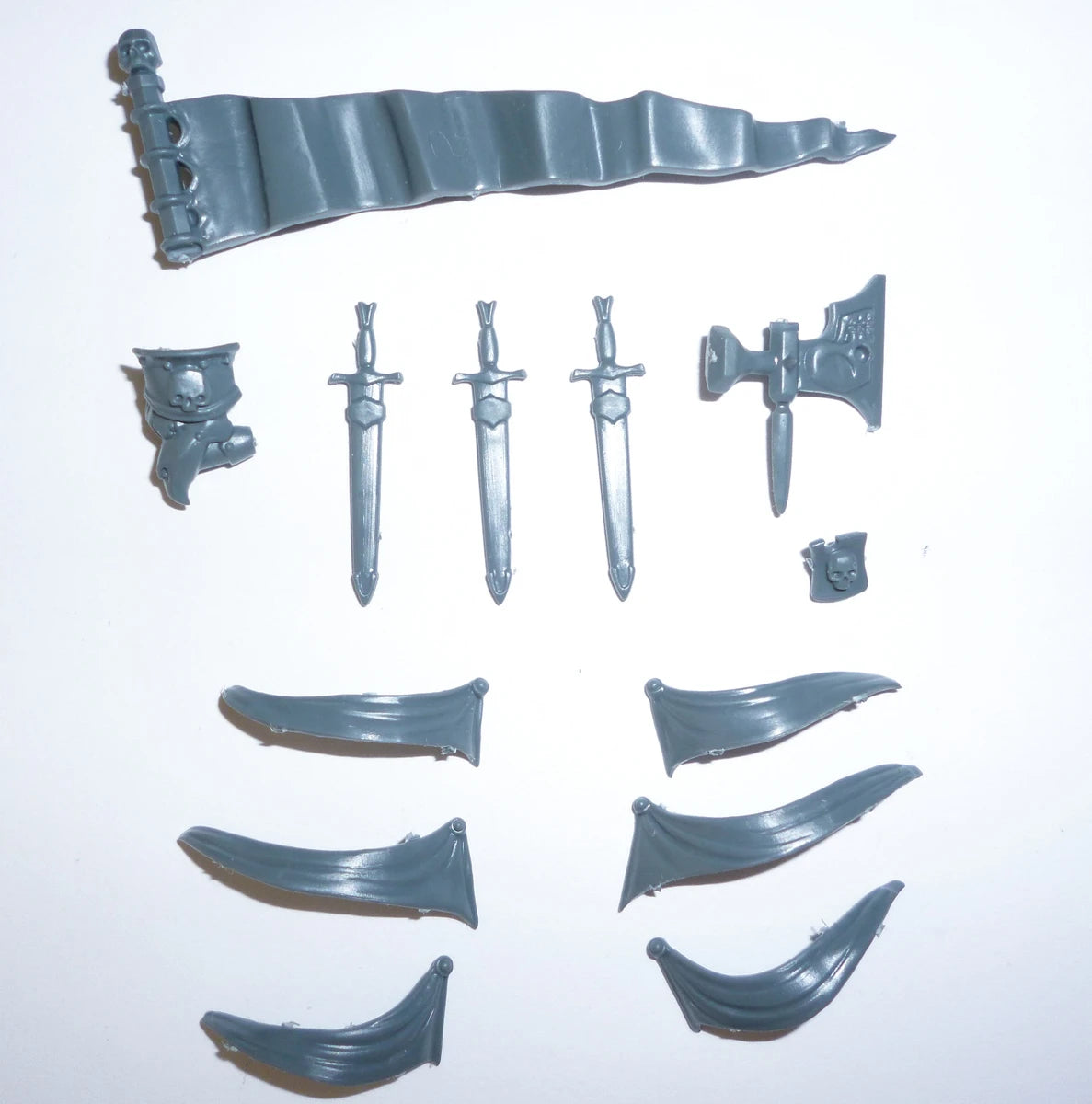 Warhammer Empire of Man Demigryph Knights Reins/Swords/Banner Bits Bitz