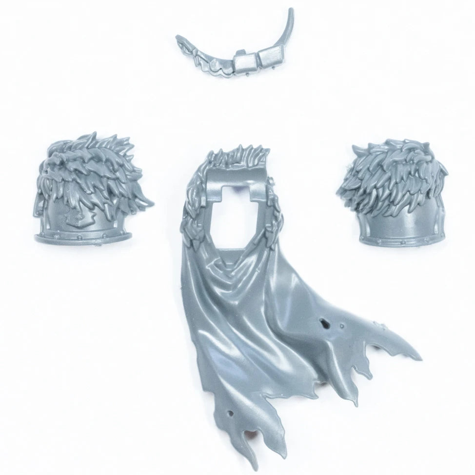 Warhammer 40K Red Corsairs Raiders Shoulder Pads and Cape Bits Bitz