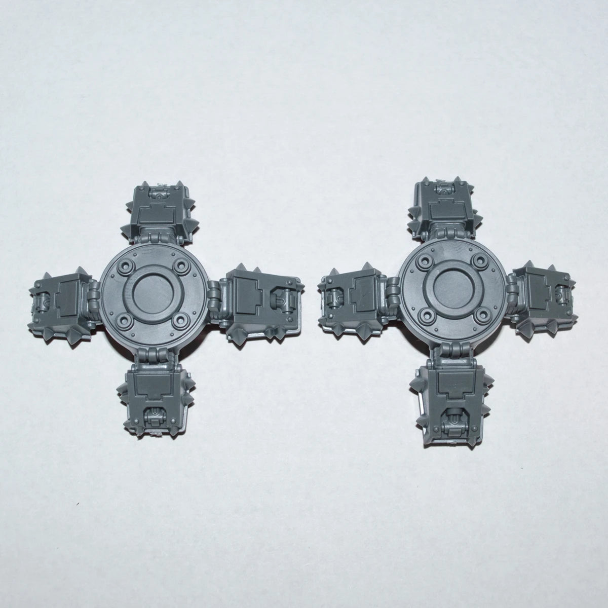 Warhammer 40K Chaos Knights Knight Ruinator Feet x 2 Bits Bitz