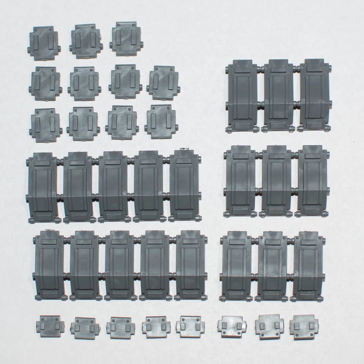 Warhammer 40K Space Marines Gladiator Tread Plates Bits Bitz