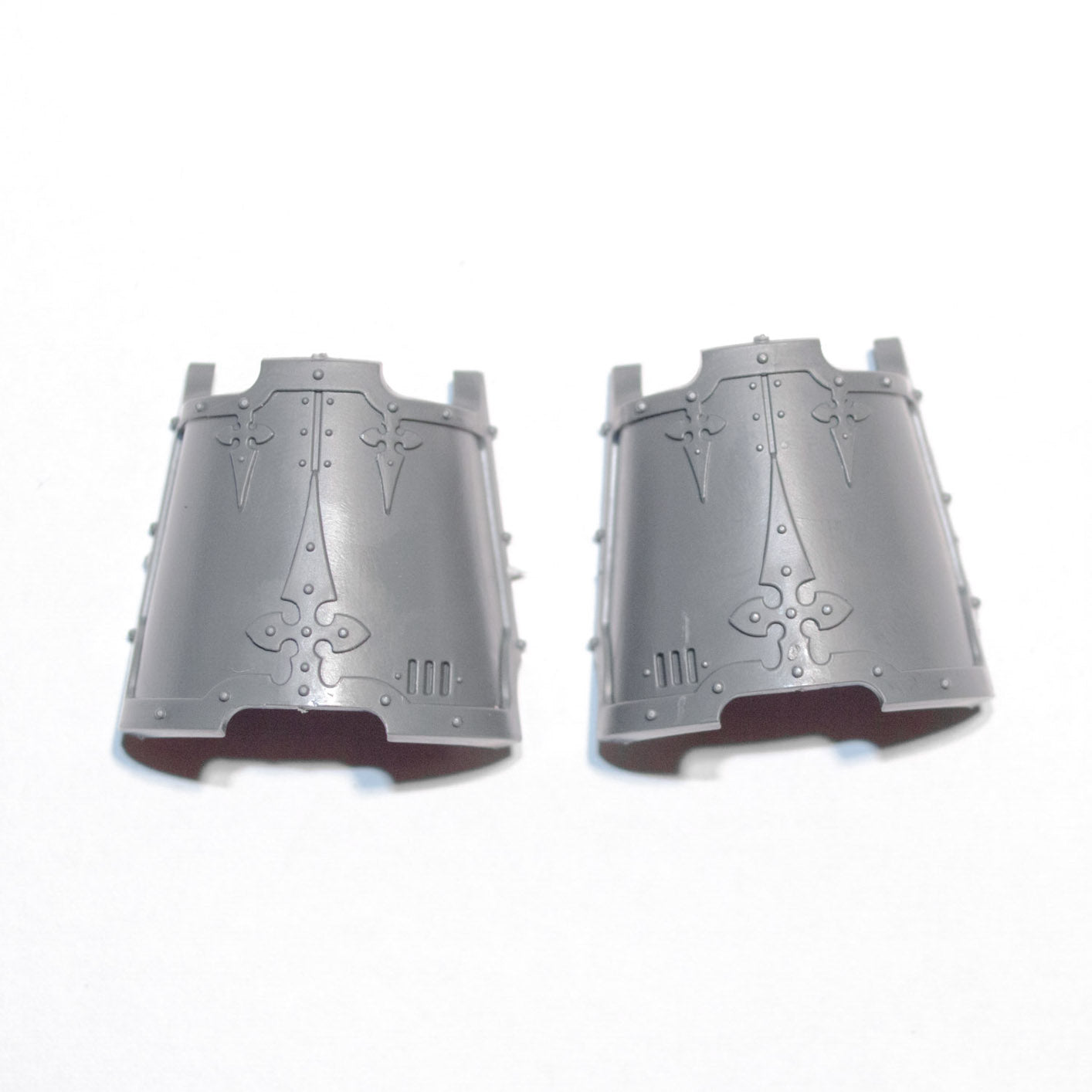 Imperial Knights Knight Questoris Lower Leg Armour - Warhammer - Authentic Sprue