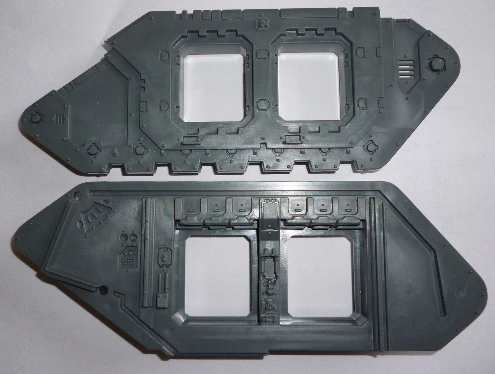 Space Marines Land Raider Crusader Left Side - Space Marines - Spare Part
