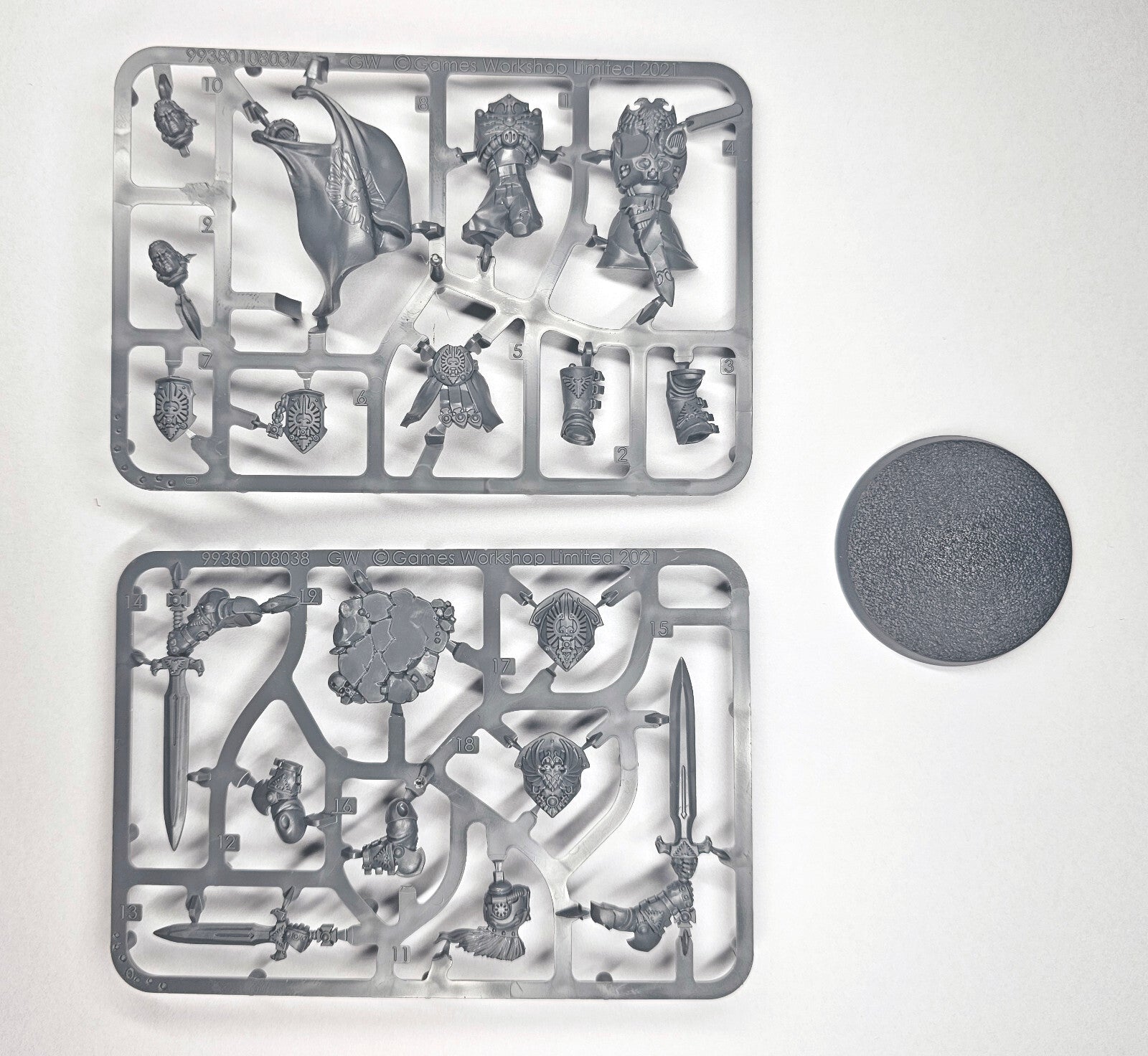 Adeptus Custodes Blade Champion - Warhammer - Kitbash Bit